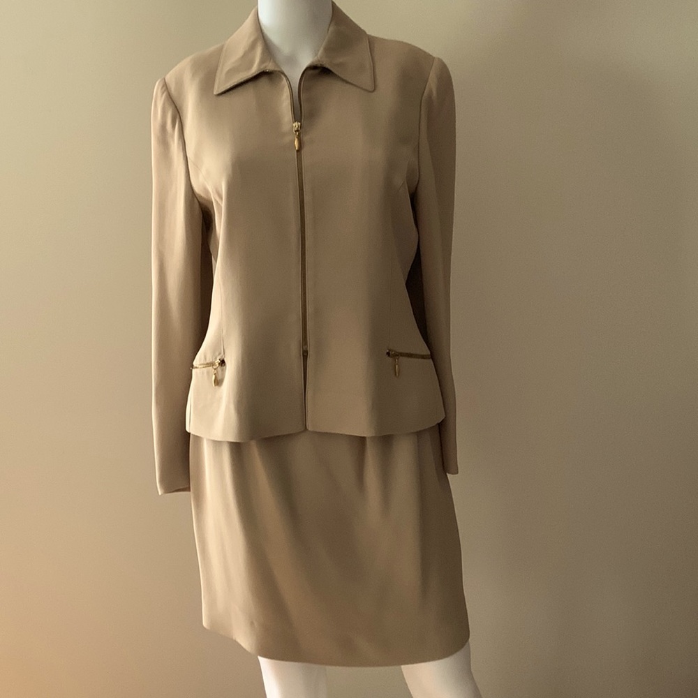 GRIFFITH GRAY for ST. JOHN, jacket size 4, skirt size 6